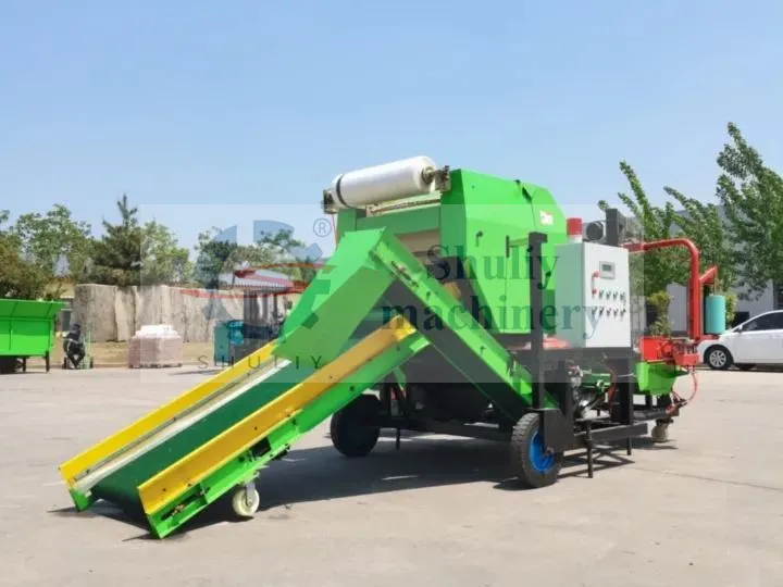 Machine à ensiler et à emballer avec collecte