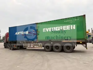 Máquina de empacadora y envolvedora de silo — Fotos del envío