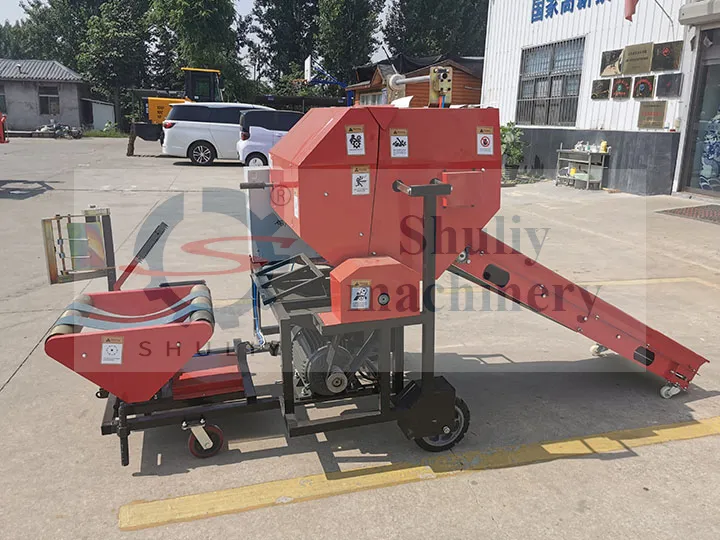 Corn Silage Baler and Wrapper Corn Silage Baler and Wrapper