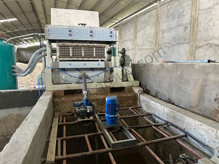Egg Box Machine