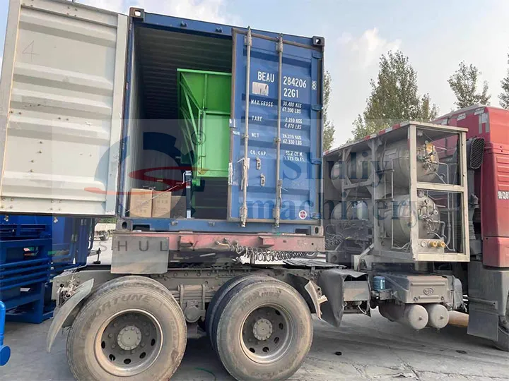 Photos of Silage Wrapper Machine Shipment Silage Wrapper Machine Supplied in Morocco