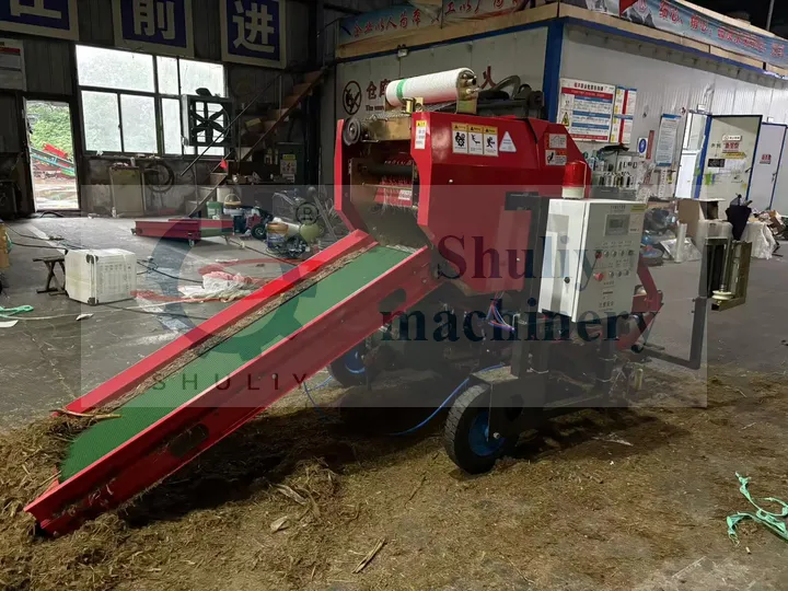 Round silage baler wrapper sent to Ethiopia